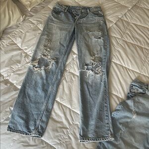 Vintage Distressed 90’s Boyfriend Jeans by H&M, 26